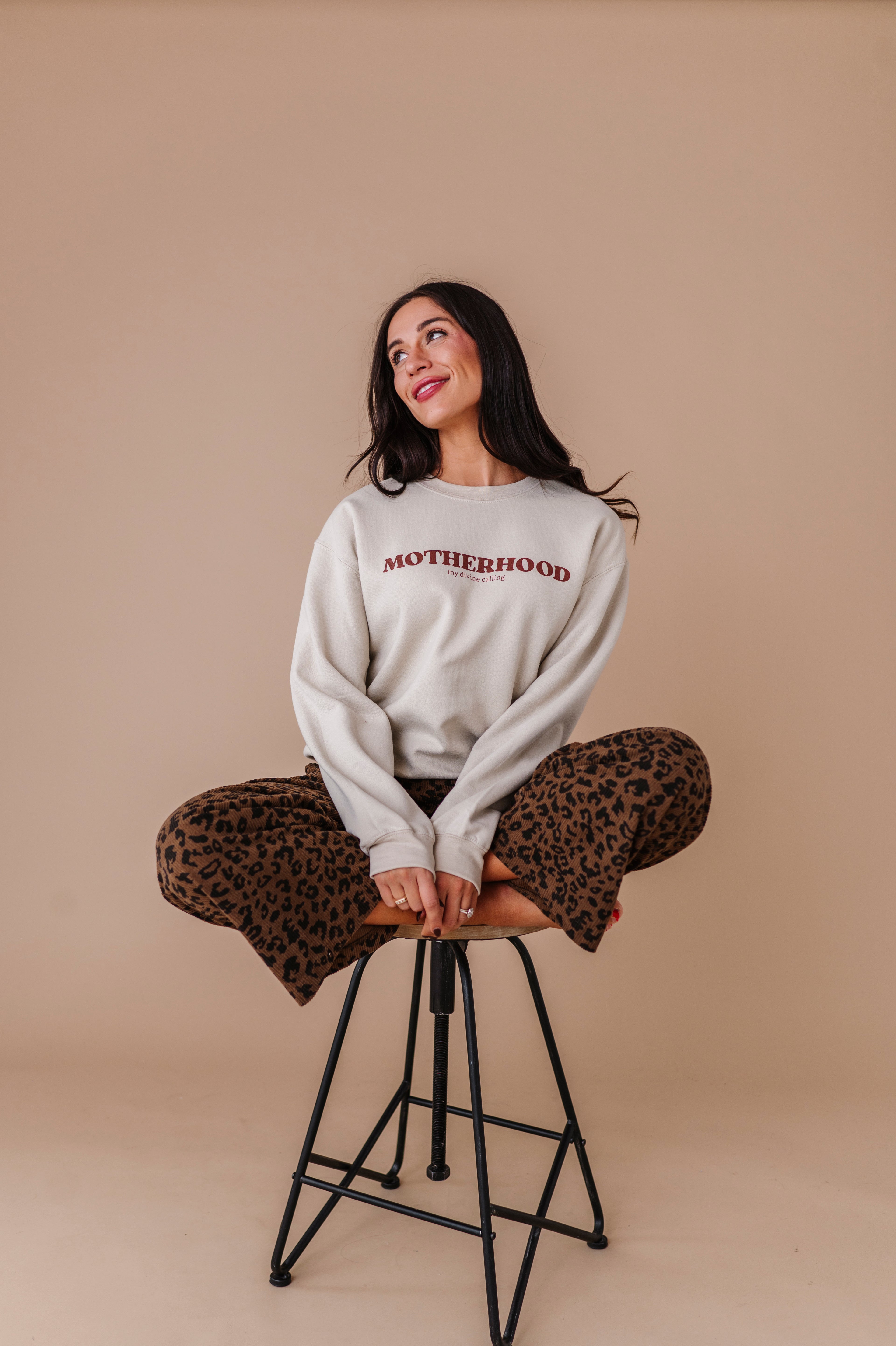 Motherhood Crewneck - Sand