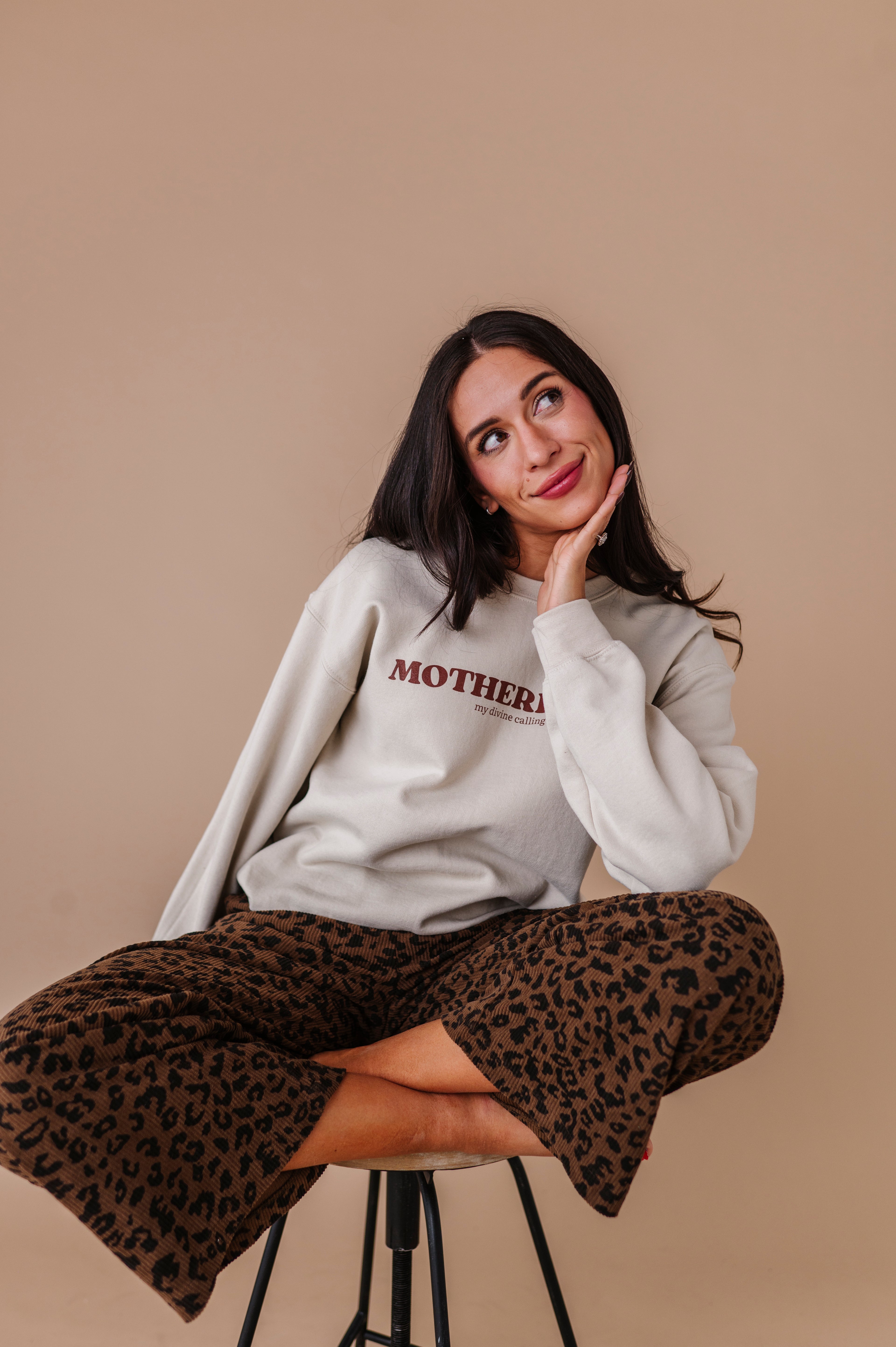 Motherhood Crewneck - Sand