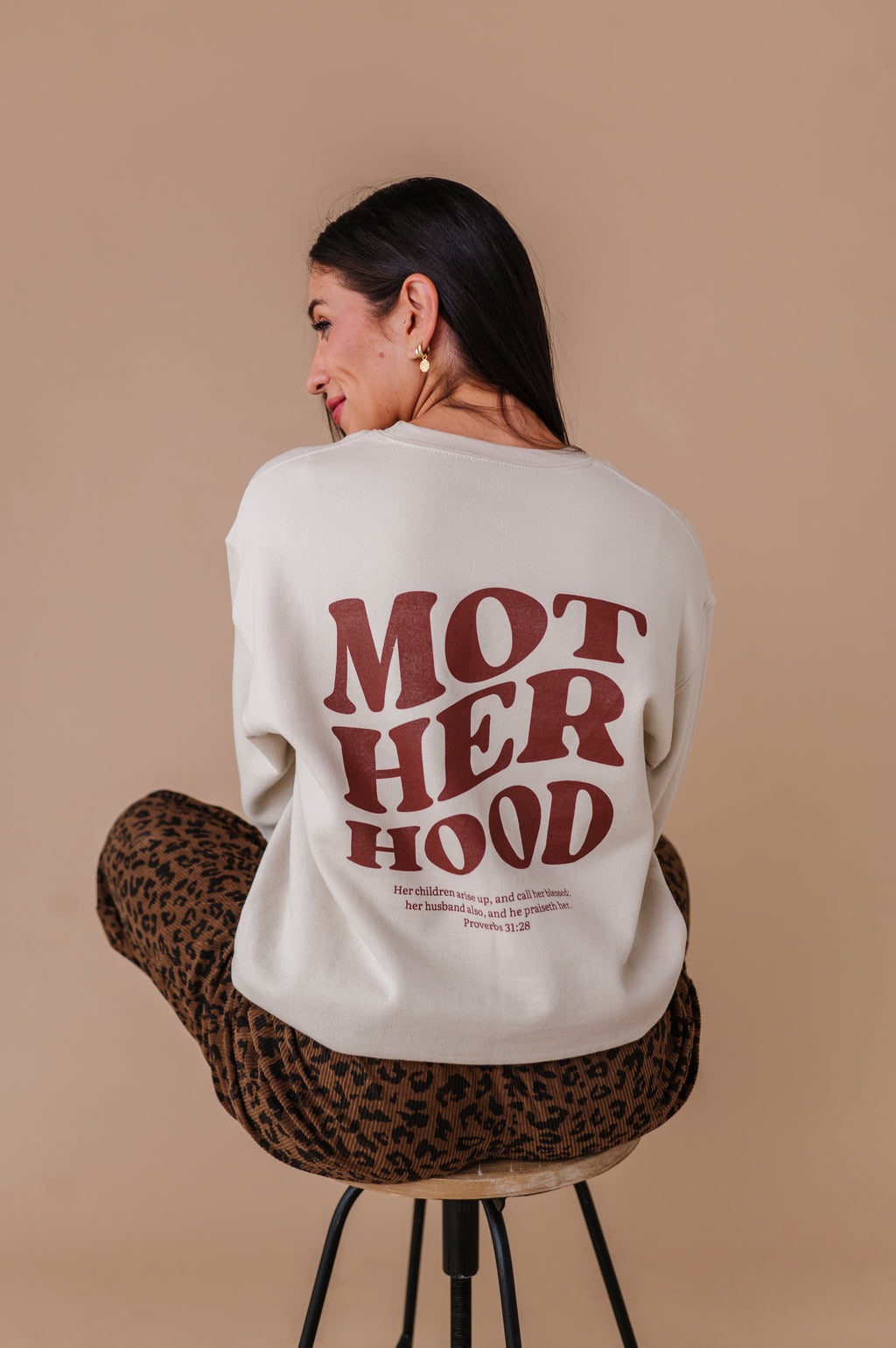 Motherhood Crewneck - Sand