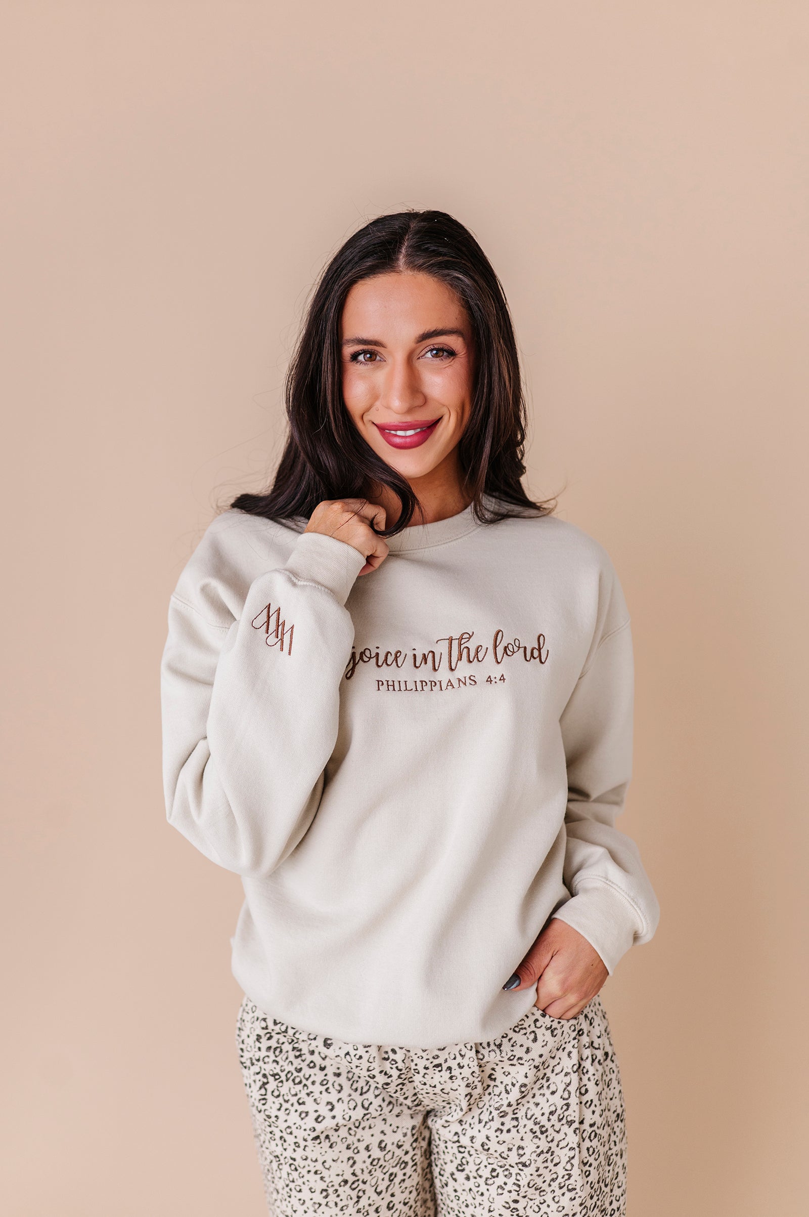 Rejoice In The Lord Embroidered Crewneck - Sand