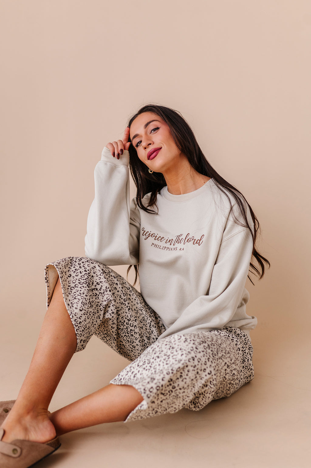 Rejoice In The Lord Embroidered Crewneck - Sand