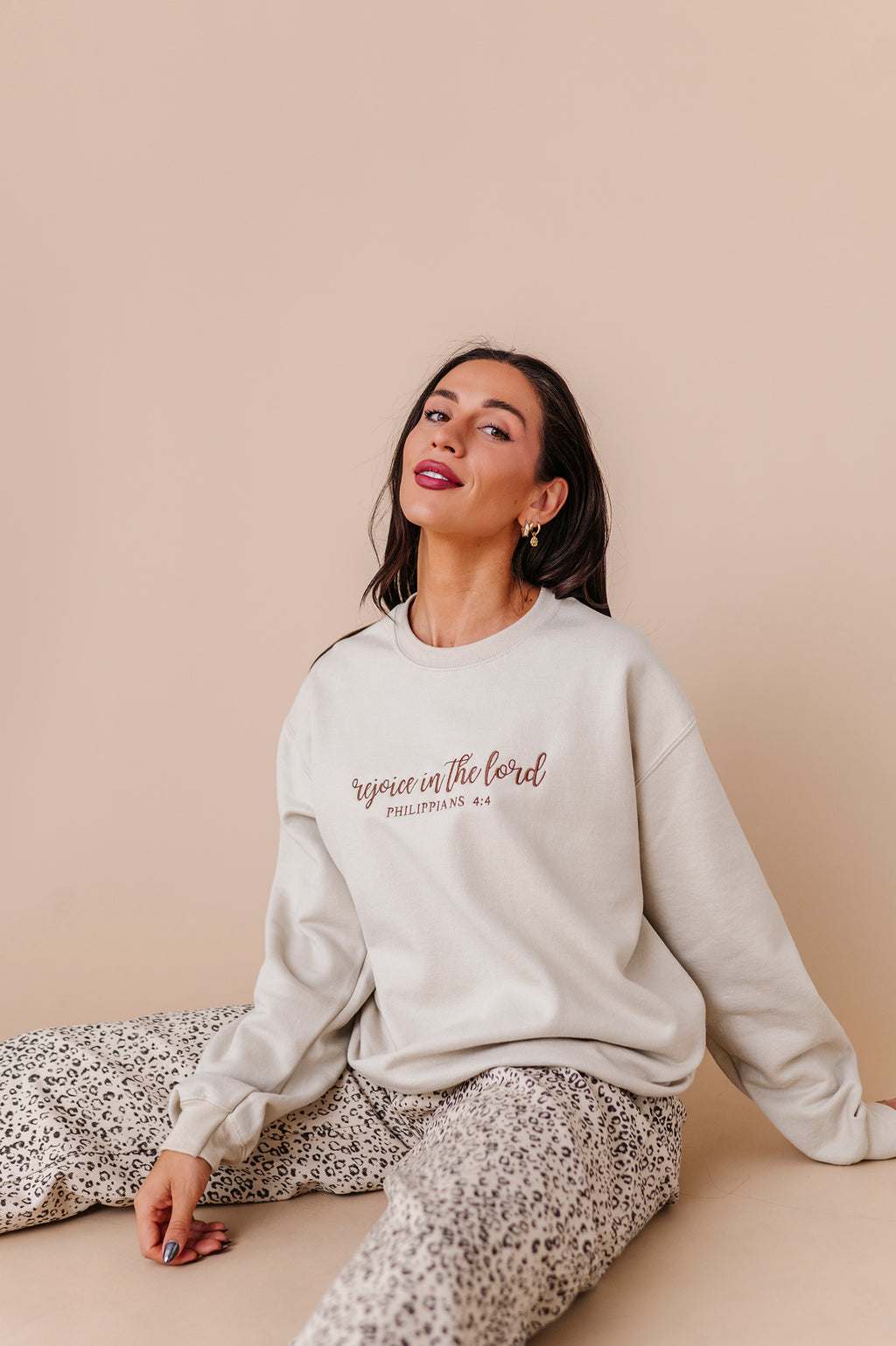 Rejoice In The Lord Embroidered Crewneck - Sand