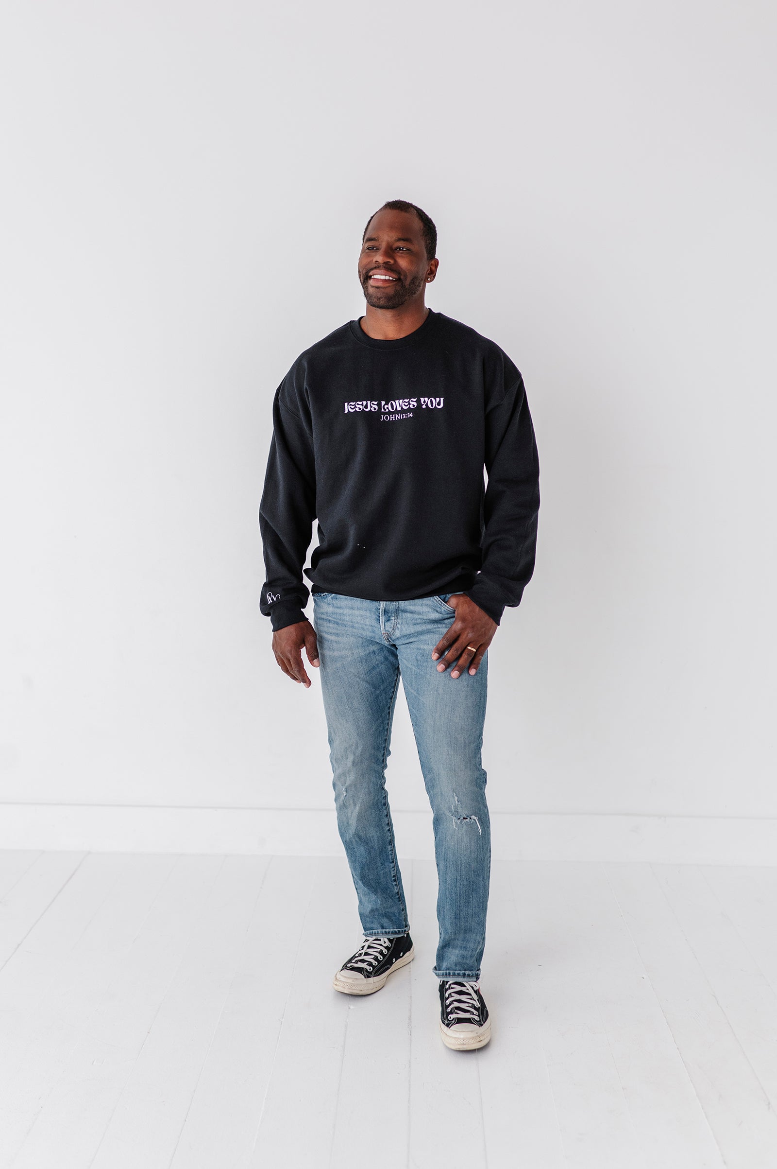Jesus Loves You Embroidered Crewneck - Black