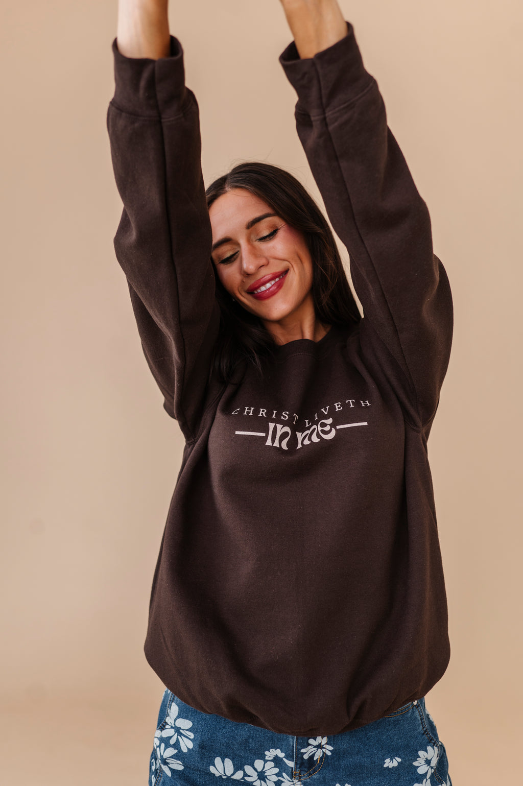 Christ Liveth In Me Crewneck - Chocolate